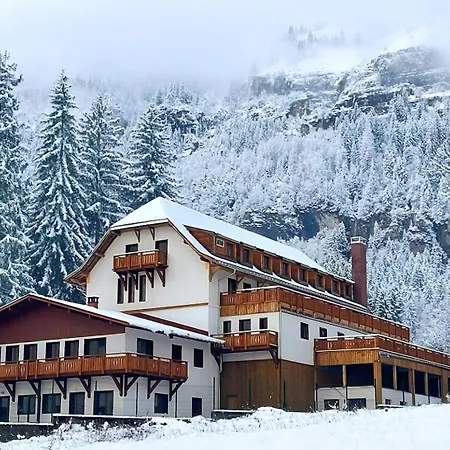 Apartment La Taniere Des Fiz *